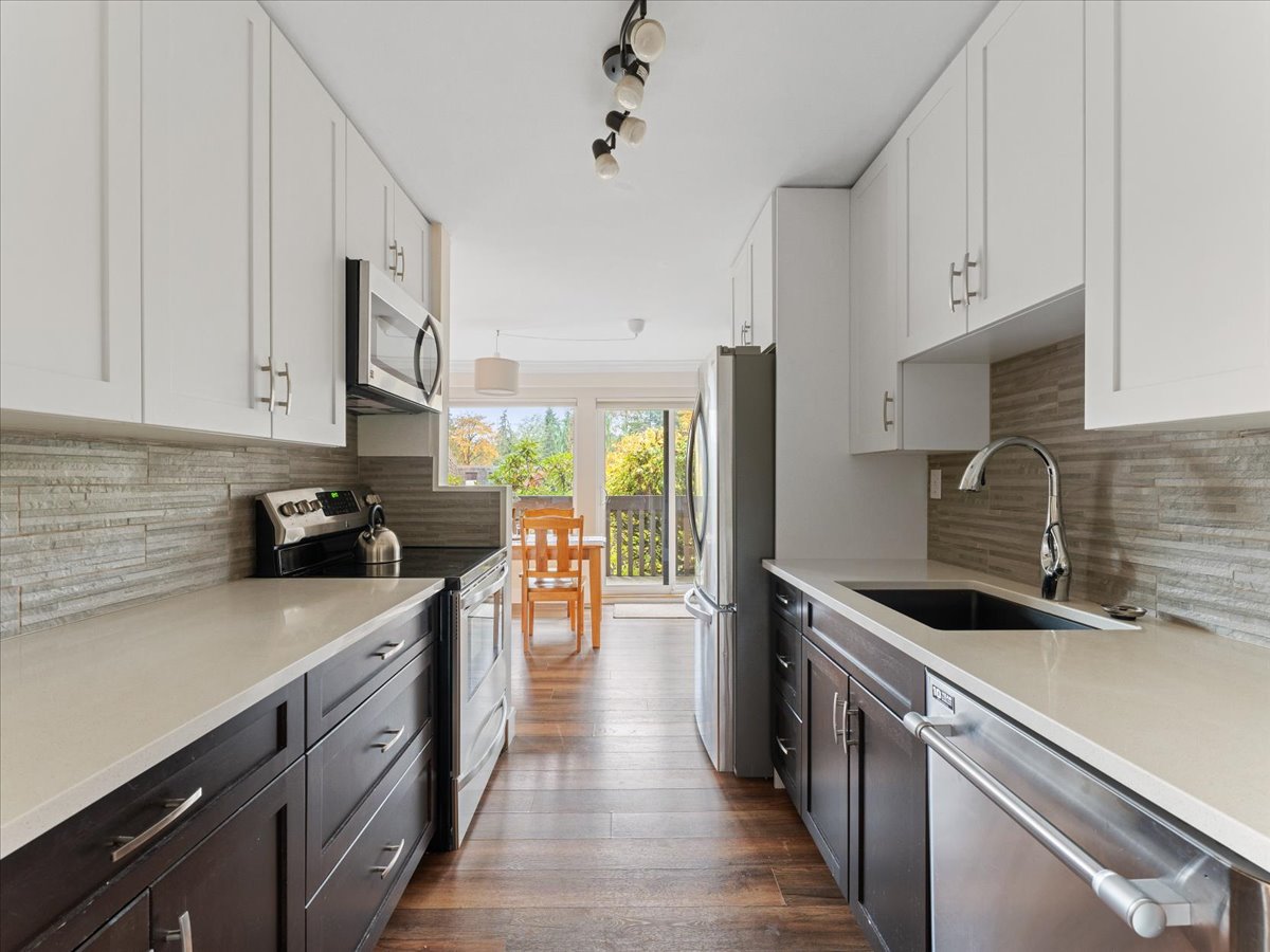 1019 Old Lillooet Road